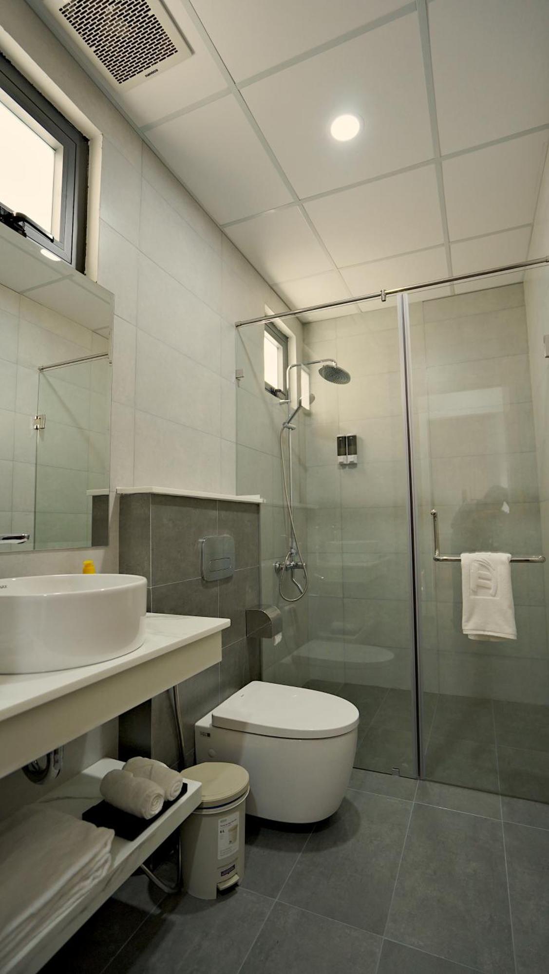 Thanh Thuy Hotel Buon Ma Thuot Bagian luar foto